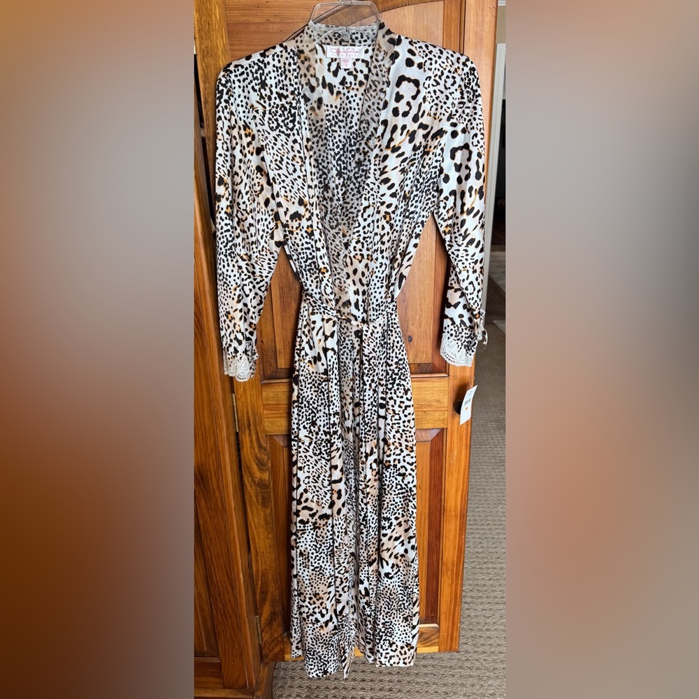 NWT Oscar de la Renta Pink Label Animal Print Robe Size S